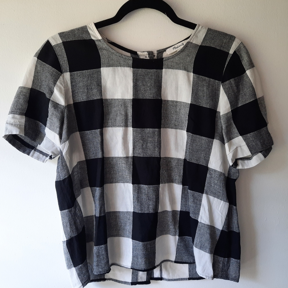 Madewell short sleeve button-back lightweight black and white plaid blouse